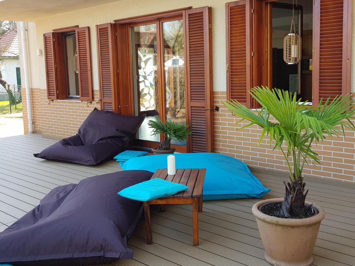 Balatonmáriafürdő Hullam Villa B&B المظهر الخارجي الصورة