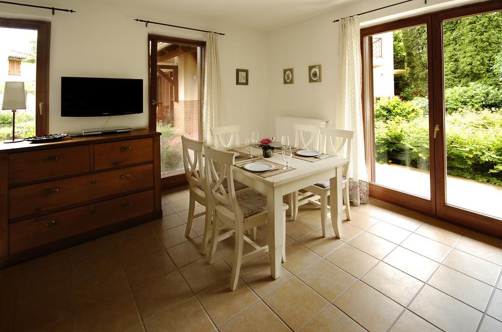 Balatonmáriafürdő Hullam Villa B&B الغرفة الصورة